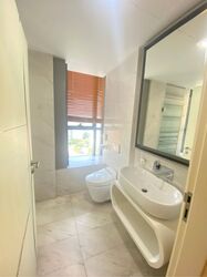 Lincoln Suites (D11), Condominium #602727101
